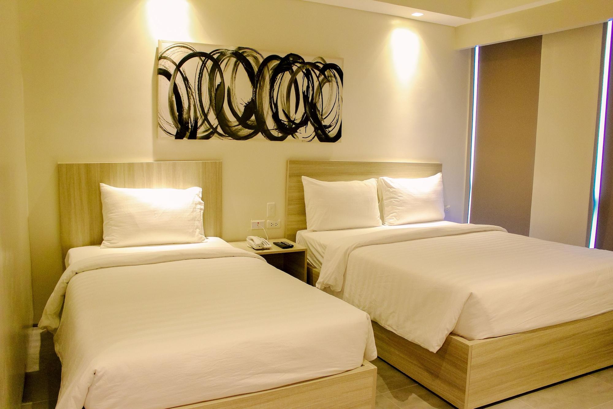Mabolo Royal Hotel Cebu Exterior photo